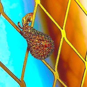 NWOT Vintage Signed Monet Gold Pear Brooch Set with Swarovski Crystals